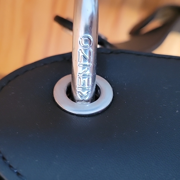 Kenzo small K crossbody in black leather. - Picture 7 of 9